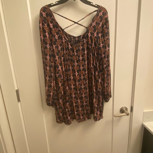 Boho flowy patterned long sleeve dress - Picture 6 of 6